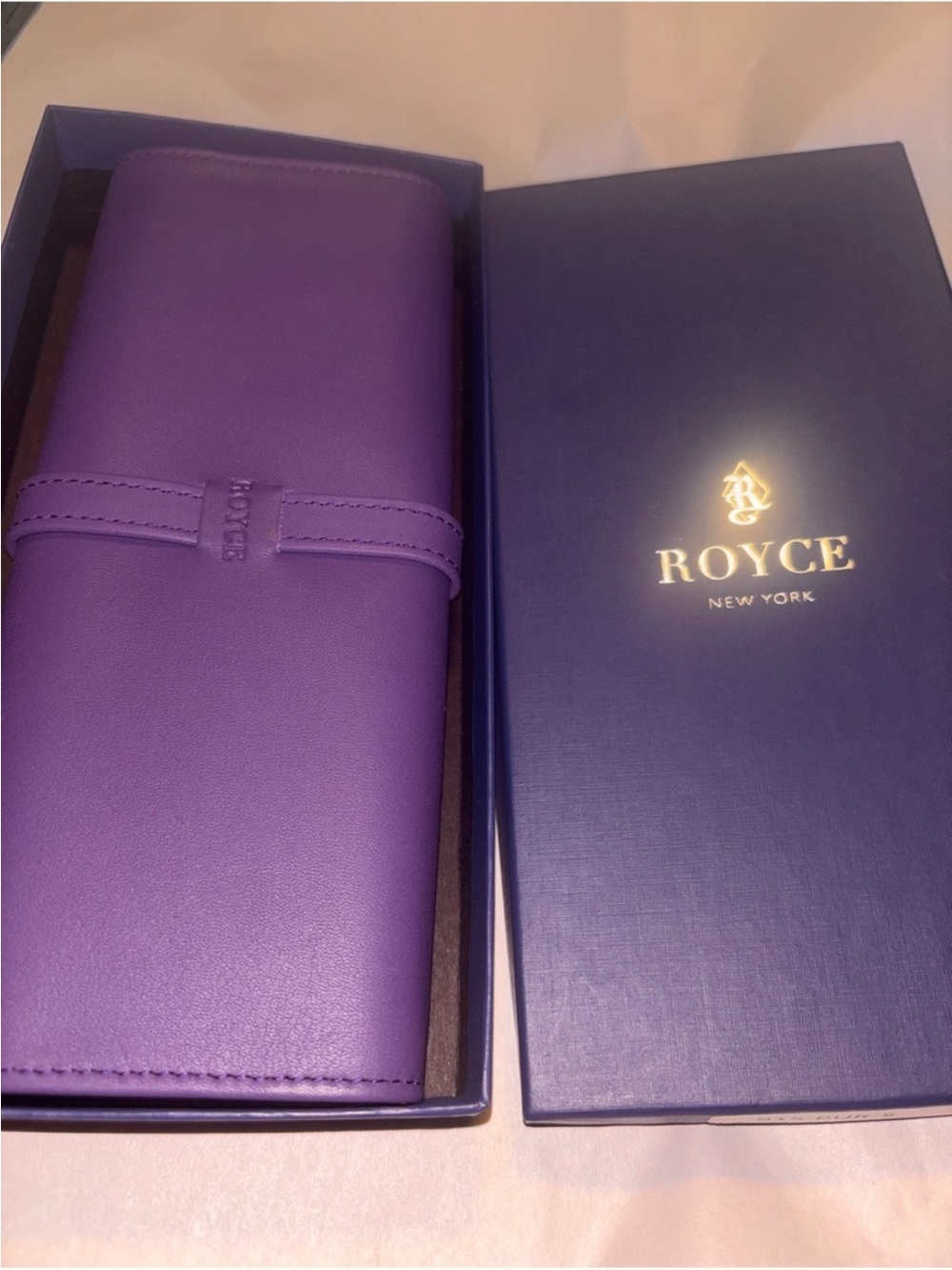 NWOT ROYCE New York
Leather Travel Jewelry Roll
Organizer Purple - Picture 2 of 8